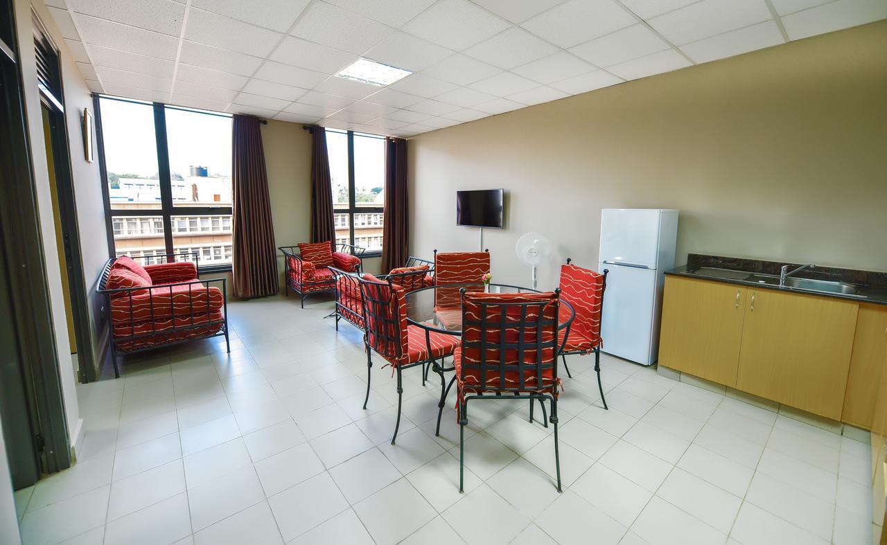 Kampala Boulevard Suites Экстерьер фото