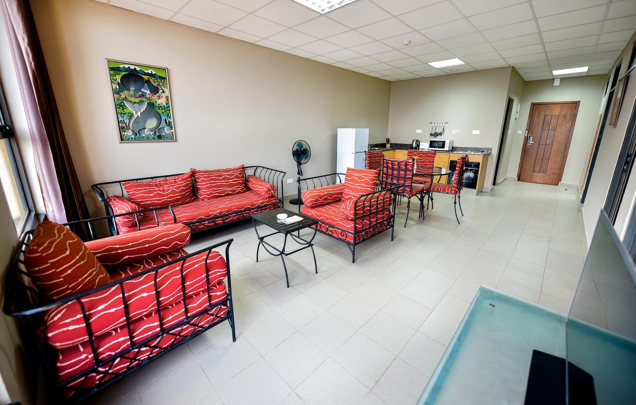 Kampala Boulevard Suites Экстерьер фото