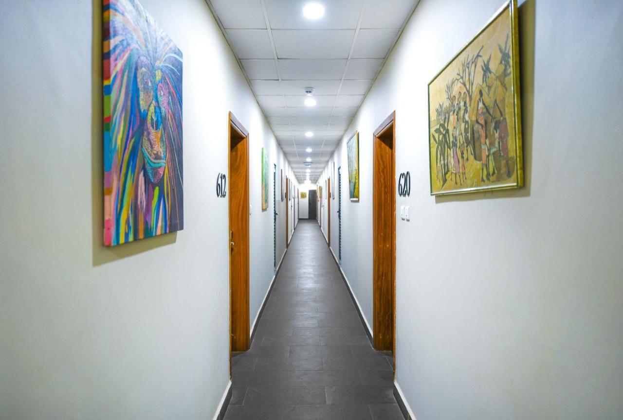 Kampala Boulevard Suites Экстерьер фото
