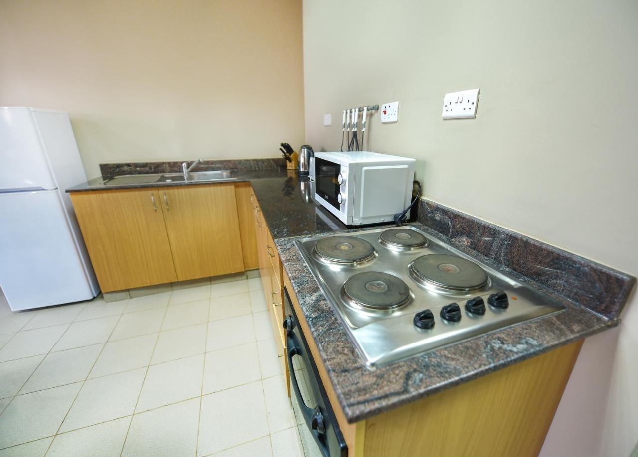 Kampala Boulevard Suites Экстерьер фото